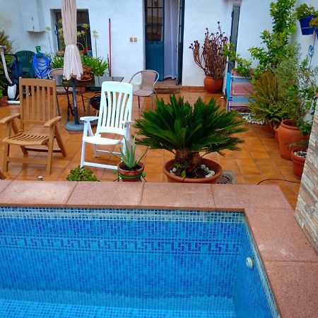 Acogedora Casa De Pueblo Con Piscina Villa Fuenteheridos Luaran gambar